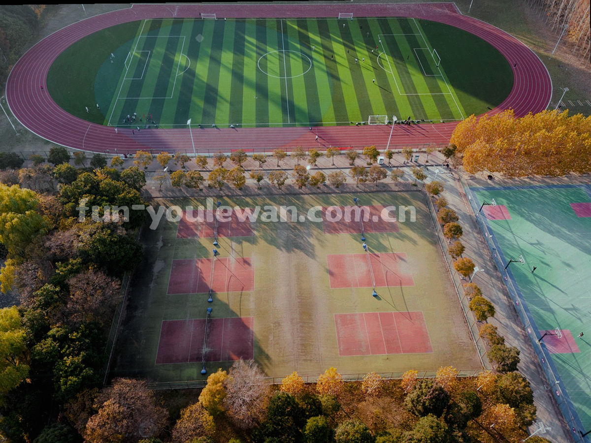 客厅空间中大屏设备与柔和光带的抽象场景插画